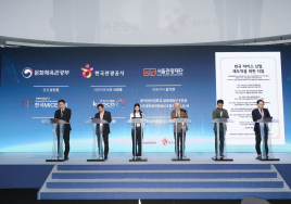 유인촌 문화부 장관 